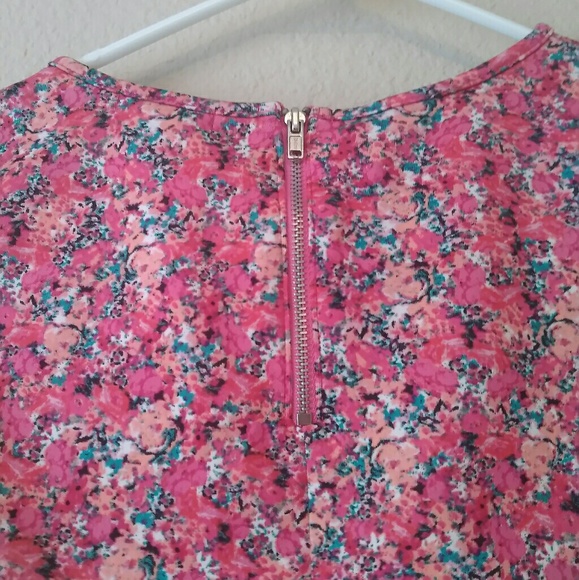 Floral crop top - Picture 4 of 4